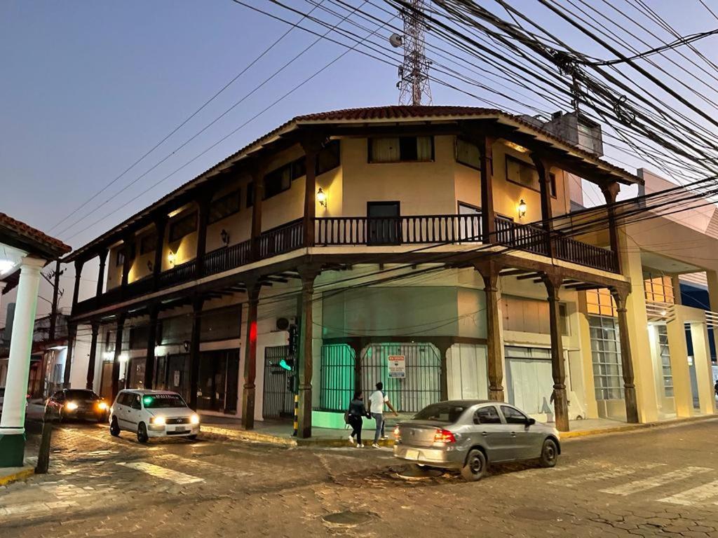 Apartamento Tradición Santa Cruz de La Sierra Exterior foto