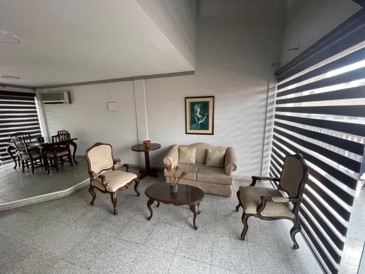 Apartamento Tradición Santa Cruz de La Sierra Exterior foto
